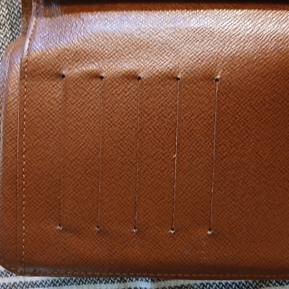 Louis Vuitton Monogram Porte Papier Zippe Wallet - Picture 12 of 16